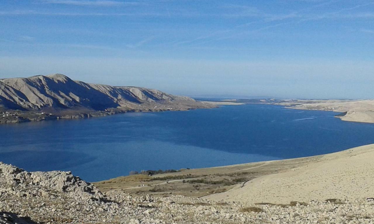 Vila Nainer Lägenhet Pag Town Exteriör bild